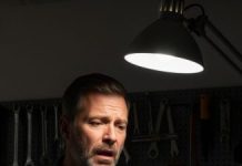 My 8-year-old daughter hugged me tight after school. “Daddy… please don’t cry,” she said, handing me a sealed note.