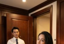 Tôi đặt đơn ly hôn lên bàn, kèm theo một chồng tài liệu dày cộp: tin nhắn, ảnh chụp, hợp đồng chung tên anh và người phụ nữ tôi gọi là “đối tác công ty” suốt mười năm qua. Anh tái mặt. “Em… biết từ khi nào?” “Mười năm trước.” Anh run giọng: “Vậy sao bây giờ mới ly hôn?” Tôi cười nhạt. “Vì con đã lớn, và tôi không cần phải giả vờ hạnh phúc thêm nữa.” Nhưng anh không biết… đây chỉ mới là bắt đầu.