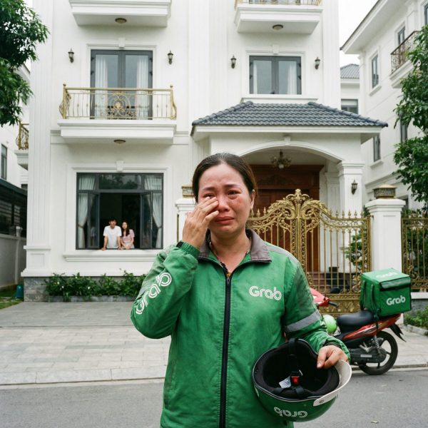 c533b066-26aa-4fa9-bb76-3d63f729f3b5