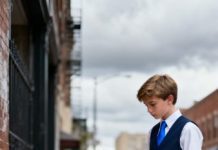 He’s my brother! – the little boy exclaimed to his mother, stunned, upon seeing the boy walking by