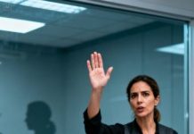 Dije que no podía cuidar a los hijos de mi hermana. Nada dramático, solo cansancio. Apagué el teléfono y me fui a dormir.