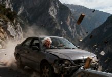 Mi esposo “arregló” los frenos de mi coche con una sonrisa extraña, pero cuando le dije que su madre lo estaba conduciendo, su reacción desesperada reveló un peligro aterrador