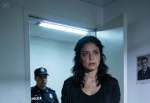 La policía me llamó de la nada: “Encontramos a su hijo de tres años. Por favor, venga a recogerlo.” Respondí temblando: “No tengo hijos”. Solo repitieron: “Por favor, venga”.