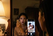 Tiểu tam gửi ảnh thân mật Khiêu khích, tôi gửi lại Cho chồng cô ta nửa giờ sau, chồng tôi chết sững….