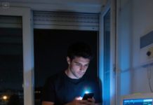 Siempre apoyé el sueño musical de mi hijo, incluso cuando otros decían que era una pérdida de tiempo. Luego vino el derrame cerebral y desperté en una cama de hospital, viendo en sus ojos una culpa que me partía el alma.