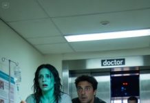 Acababa de dar a luz cuando la puerta se abrió de golpe a medianoche. Mi esposo entró pálido, temblando, con los ojos desorbitados. “¡Corre ahora! ¡Agarra al bebé!” Yo aún tenía la vía en el brazo.