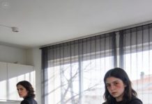 “Tu hija no merece unos dulces 16”, dijo mi madre con esa frialdad que solo aparece cuando decide castigar a alguien. ¿El crimen de mi hija? Negarse a regalarle su laptop nueva a la hija de mi hermana.