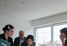 La chica apareció de la nada el día en que por fin creímos que todo lo relacionado con la herencia de mi padre estaba cerrado. Dijo, con una calma aterradora, que era su hija y que tenía derecho a una parte de todo lo que él había dejado.