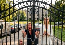 My mom banned me from my sister’s wedding three hours before start time, forgetting one massive detail: I owned the venue. I locked the gates, turned off the power, and let her $50,000 dream event crumble into total ruin.
